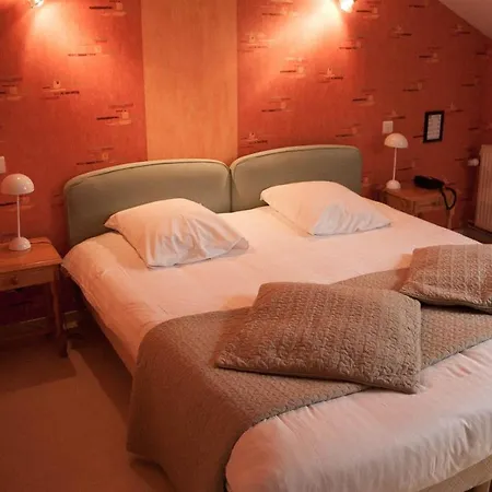 Hotel De La Fontaine 2*